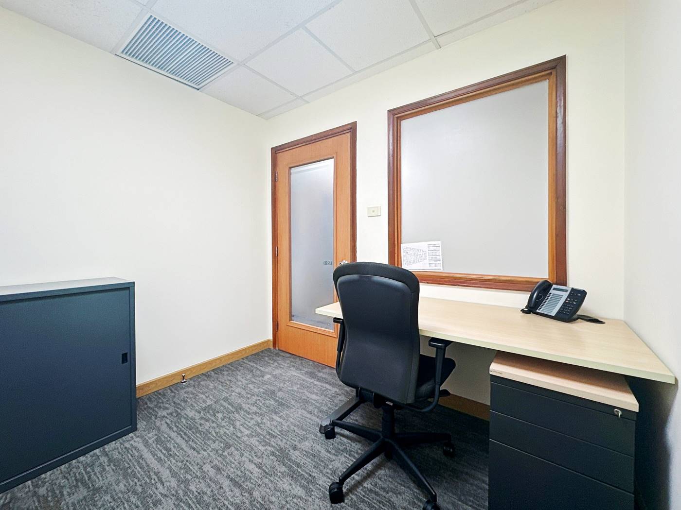 Văn phòng trọn gói Regus Mê Linh Point Tower, Quận 1, TP.HCM - Vlook.vn