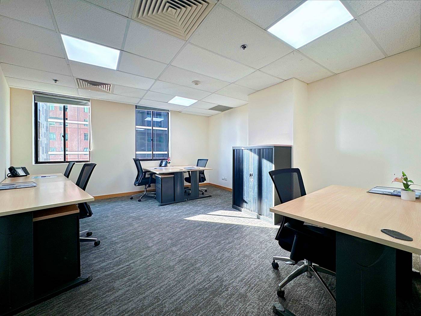 Văn phòng trọn gói Regus Mê Linh Point Tower, Quận 1, TP.HCM - Vlook.vn