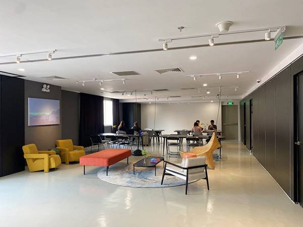 Văn phòng trọn gói Toong Nguyễn Thị Minh Khai, Quận 3 - Vlook.vn