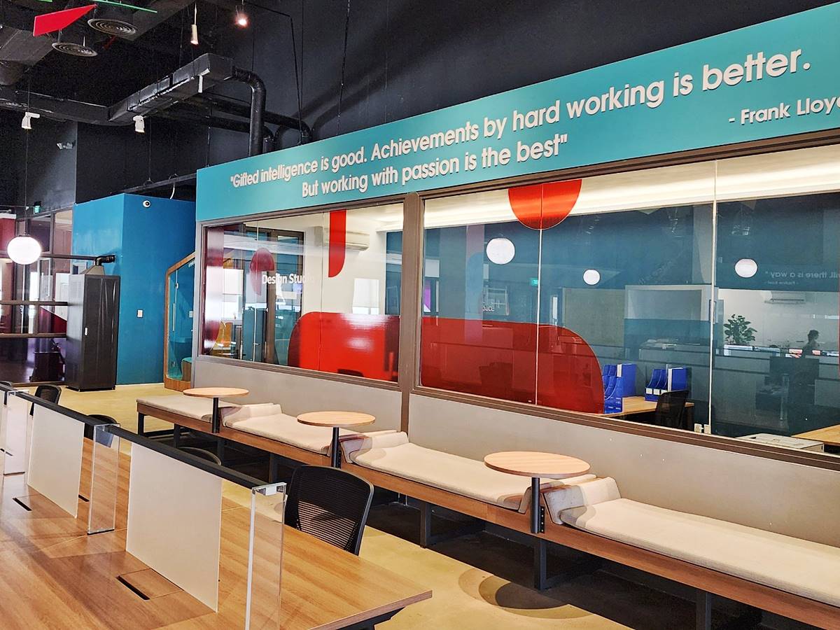 Văn phòng trọn gói Designer Hub • C-Space, 12-13 đường N1, Khu Thương Mại Nam, P. Tân Thuận Đông, Quận 7 - vlook