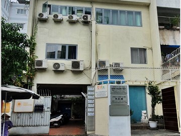 Cao ốc cho thuê văn phòng Building 11, Phan Kế Bính, Quận 1 - vlook.vn
