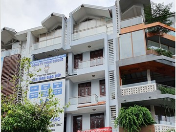 Cao ốc văn phòng cho thuê Trang Nguyễn Building, Nguyễn Thị Thập, Quận 7, TPHCM - vlook.vn