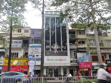 Cao ốc cho thuê văn phòng Han Building, Trần Hưng Đạo, Quận 1 - vlook.vn