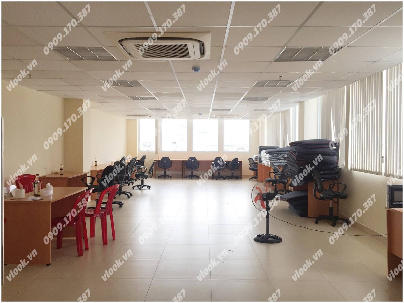 Cao ốc văn phòng cho thuê Phúc An Building, Trường Chinh, Quận Tân Bình, TPHCM - vlook.vn