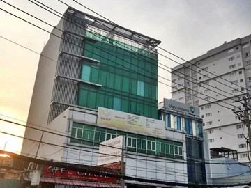 Cao ốc văn phòng cho thuê tòa nhà Golden Luxury Nguyễn Xí, Quận Bình Thạnh, TP.HCM - vlook.vn