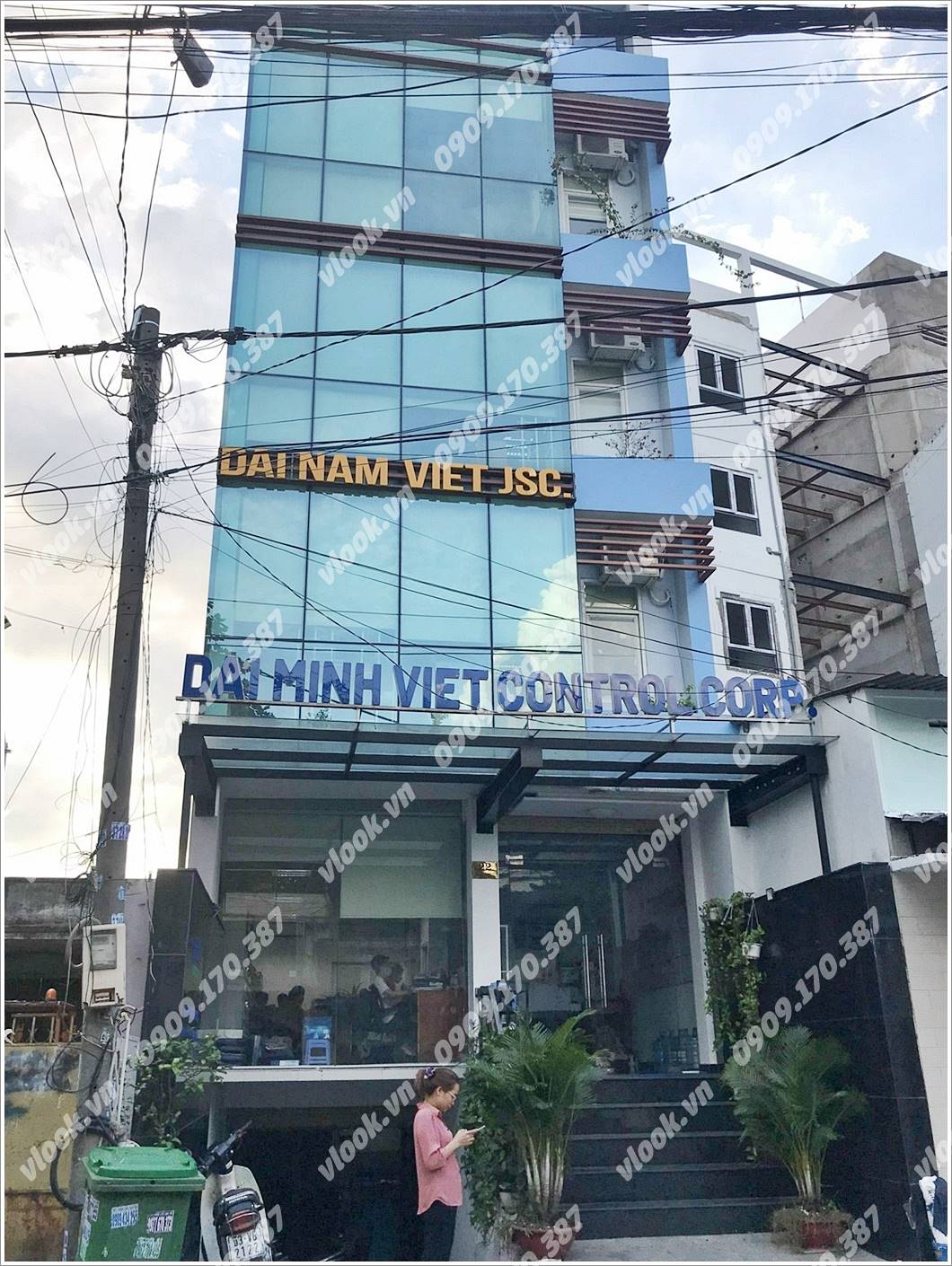 Cao ốc văn phòng cho thuê tòa nhà Đại Minh Việt Building, Đường số 546, Quận 9, Thành Phố Thủ Đức, TPHCM - vlook.vn